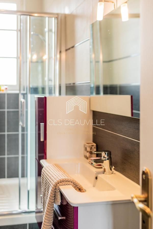 Appartement Les Mouettes C.L.S Deauville Kültér fotó